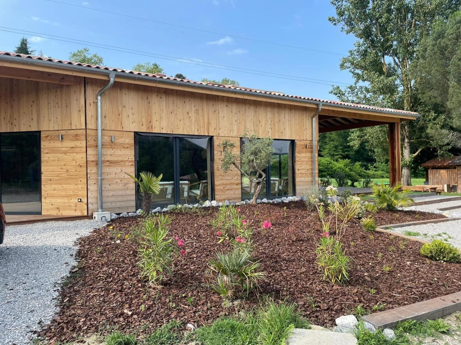 Les Chalets Montréjeau Exteriér fotografie